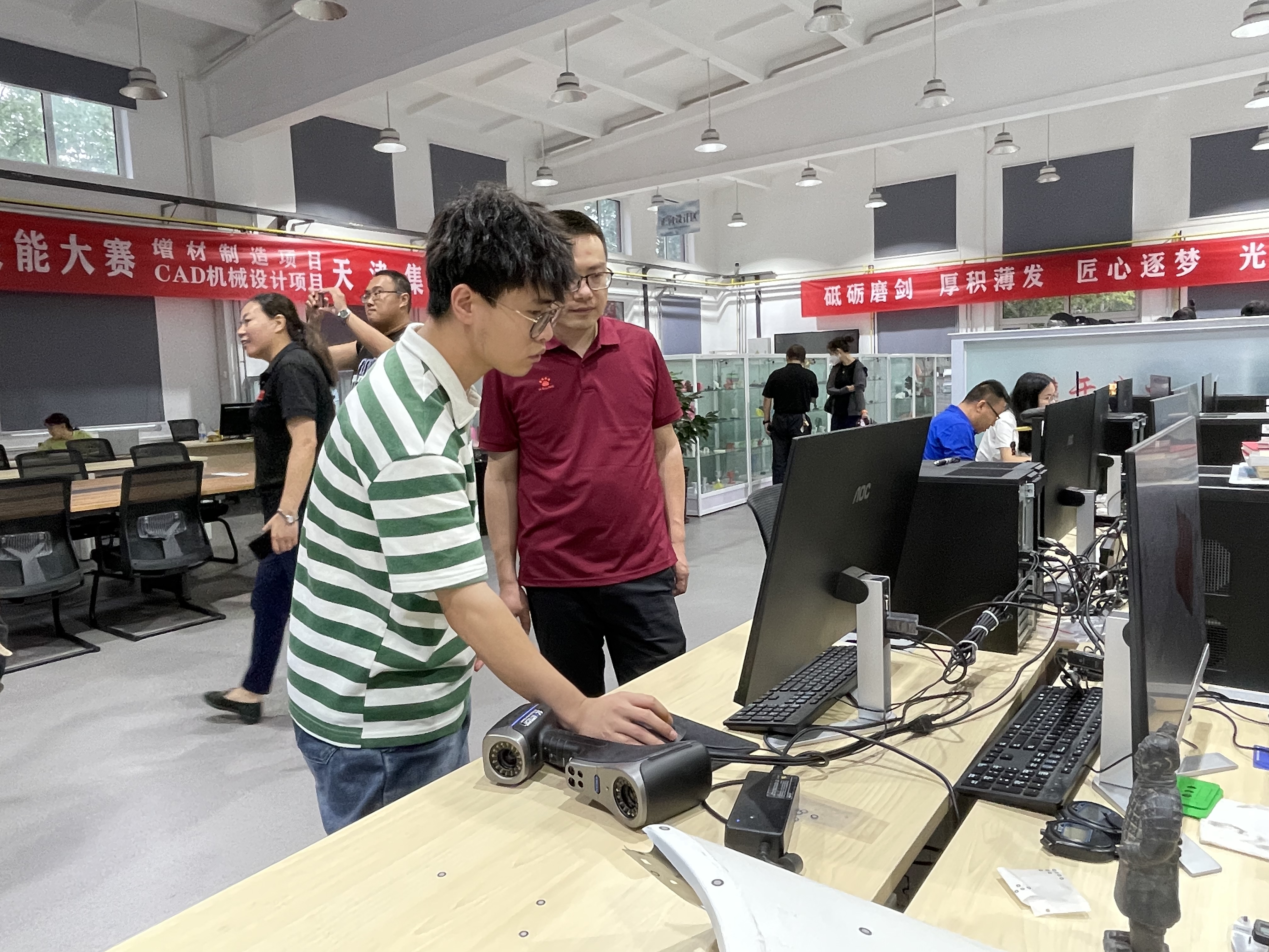 发挥竞赛引领作用，助推技能人才培养第二届全国技能大赛赛前预热采访活动继续走进职业院校_fororder_1